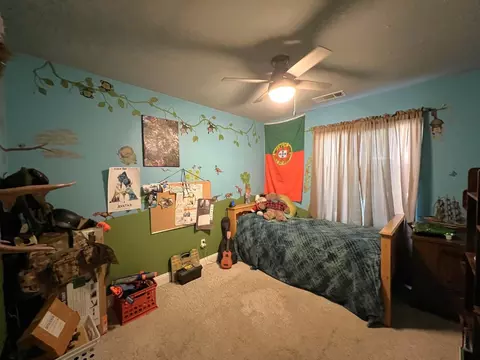 Bedroom - 840 Buckingham Dr, Manteca, CA 95336 photo 4 of 4