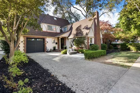 1310 Santa Ynez Way, Sacramento, CA 95816