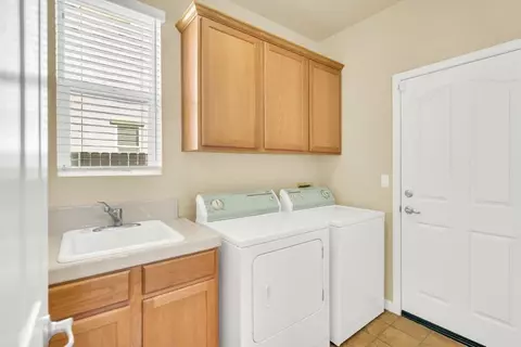 1133 Van Gogh Ln, Patterson, CA 95363 photo 35