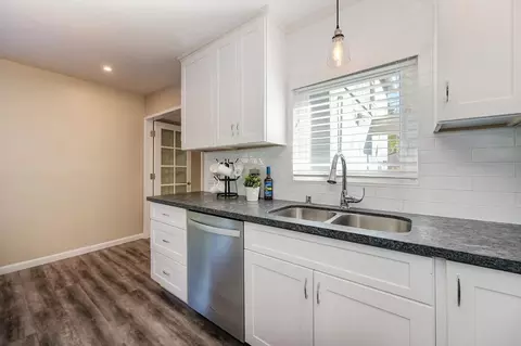 5553 Kenneth Ave, Carmichael, CA 95608 photo 19