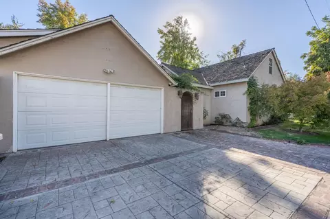 Exterior - 1324 Enslen Ave, Modesto, CA 95350 photo 9 of 9