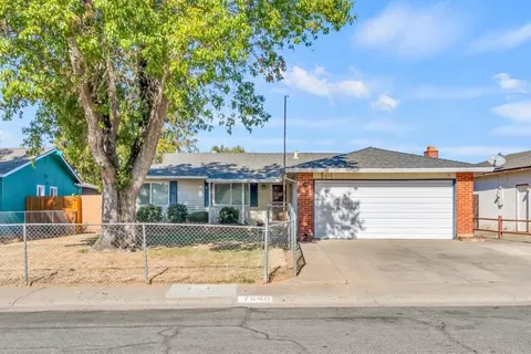7596 Quinby Way, Sacramento, CA 95823