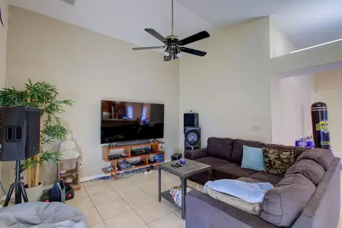842 Erickson Ave, Modesto, CA 95351 photo 28