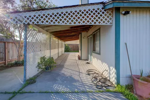842 Erickson Ave, Modesto, CA 95351 photo 9