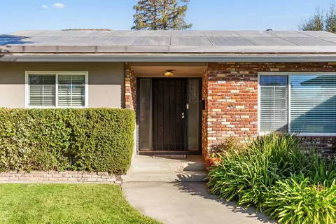 500 Fir Ct, Ripon, CA 95366 photo 2