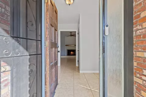 500 Fir Ct, Ripon, CA 95366 photo 3