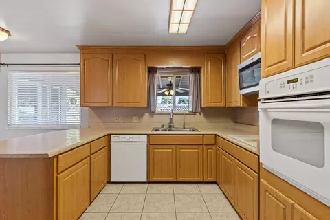 500 Fir Ct, Ripon, CA 95366 photo 8
