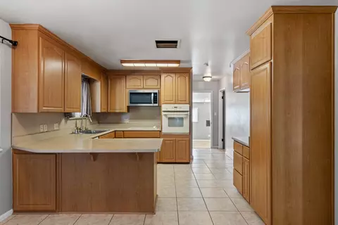 500 Fir Ct, Ripon, CA 95366 photo 7