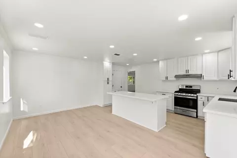 Kitchen - 6618 Saint James Dr, Carmichael, CA 95608 photo 1 of 7