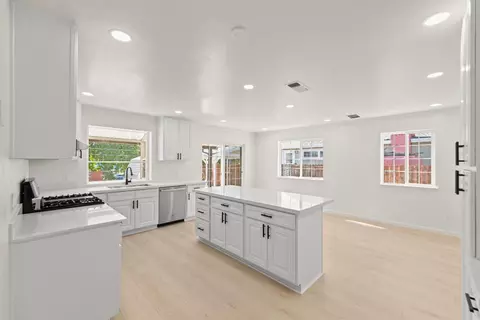 Kitchen - 6618 Saint James Dr, Carmichael, CA 95608 photo 7 of 7