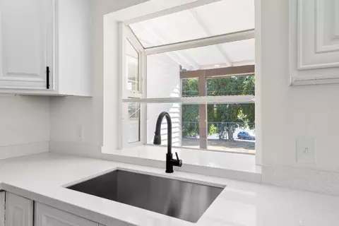 Kitchen - 6618 Saint James Dr, Carmichael, CA 95608 photo 6 of 7