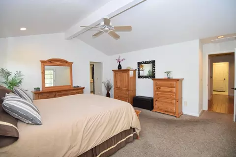 Bedroom - 2377 Valentine Ct, Turlock, CA 95382 photo 4 of 7