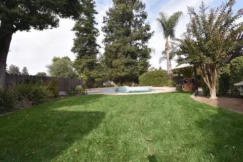 Exterior - 2377 Valentine Ct, Turlock, CA 95382 photo 4 of 17