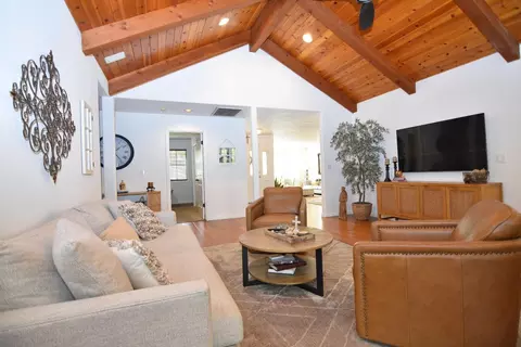 Living - 2377 Valentine Ct, Turlock, CA 95382 photo 7 of 8