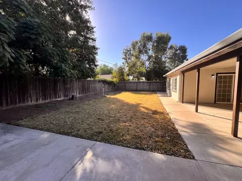 550 Curry Ave, Modesto, CA 95354 photo 19