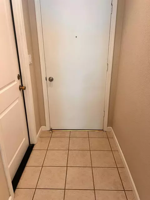 550 Curry Ave, Modesto, CA 95354 photo 4