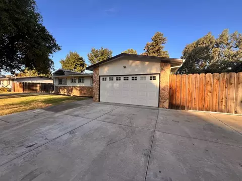 550 Curry Ave, Modesto, CA 95354 photo 3