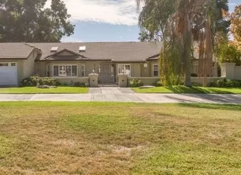 2388 Tuscany Ave, Merced, CA 95340 photo 4