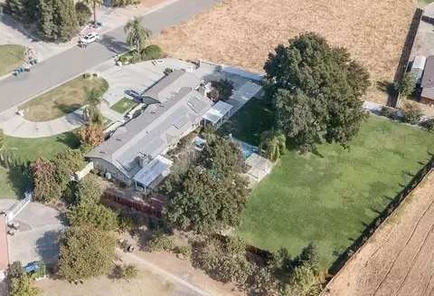 2388 Tuscany Ave, Merced, CA 95340 photo 9