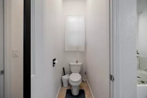 Entry Way - 395 Geranium Cir, Galt, CA 95632 photo 2 of 5