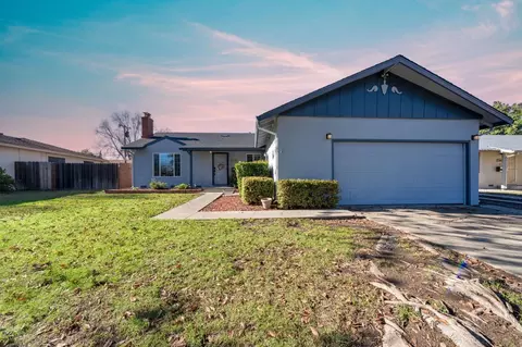 7366 22nd St, Sacramento, CA 95822