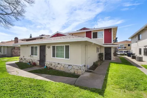 7352 Franklin Blvd #2, Sacramento, CA 95823