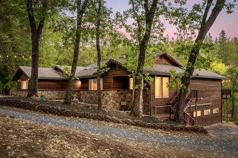 12017 Rainbow Rd, Grass Valley, CA 95949 photo 1