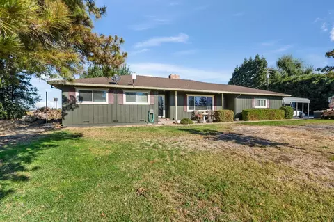18211 E Jahant Rd, Acampo, CA 95220 photo 5