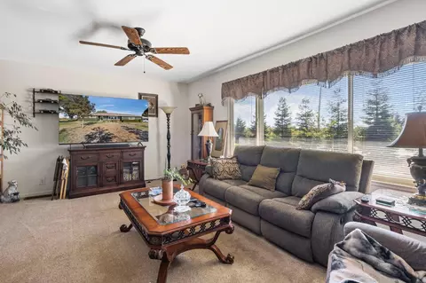 18211 E Jahant Rd, Acampo, CA 95220 photo 11