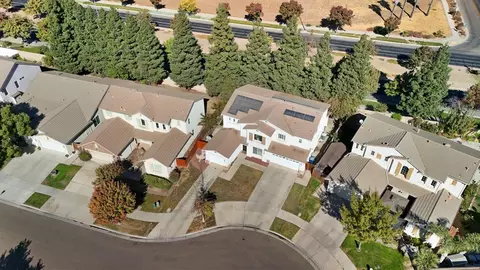 1211 Esplanade Dr, Merced, CA 95348 photo 3