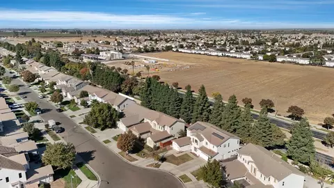 1211 Esplanade Dr, Merced, CA 95348 photo 42