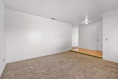 Living - 544 Morgan St, Manteca, CA 95336 photo 1 of 7