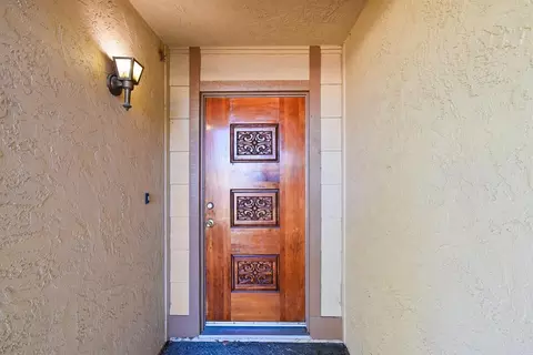 Entry Way - 544 Morgan St, Manteca, CA 95336 photo 1 of 2
