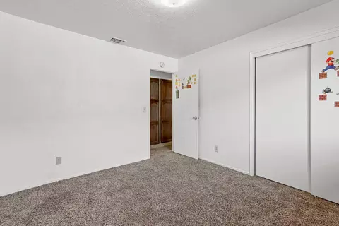 Bedroom - 544 Morgan St, Manteca, CA 95336 photo 4 of 11