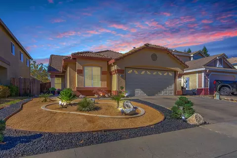 8754 Mesa Brook Way, Elk Grove, CA 95624