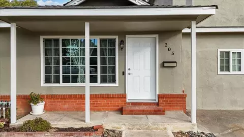 205 W Kent St, Manteca, CA 95337 photo 3