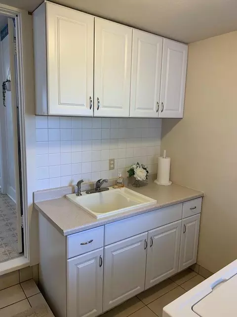 544 Castle St, Modesto, CA 95350 photo 21