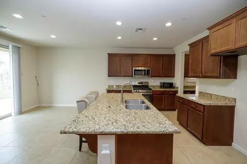 1701 Feathers Ct, Hughson, CA 95326 photo 7