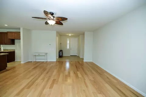1701 Feathers Ct, Hughson, CA 95326 photo 2