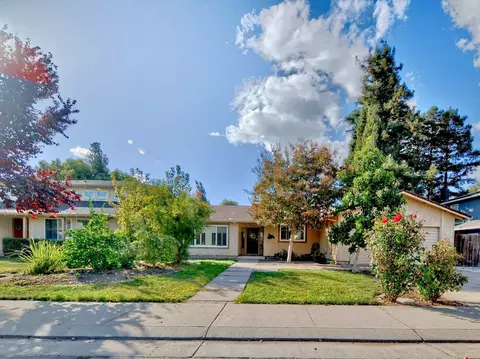 7211 Trousdale Pl, Stockton, CA 95207