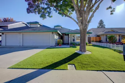 142 Benjamin Way, Turlock, CA 95380 photo 2