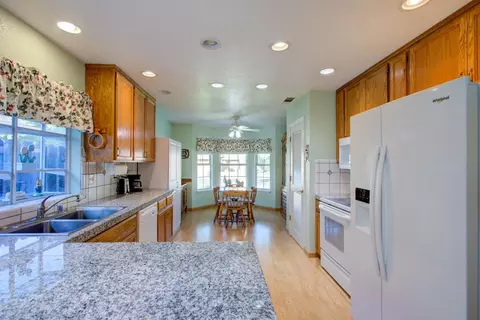 142 Benjamin Way, Turlock, CA 95380 photo 5