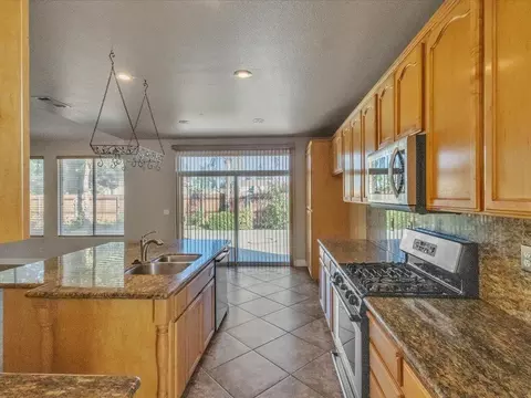 790 Silverado Dr, Manteca, CA 95337 photo 13