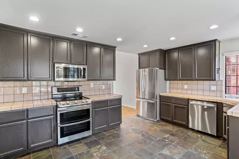 837 Walnut Ln, Winters, CA 95694 photo 5