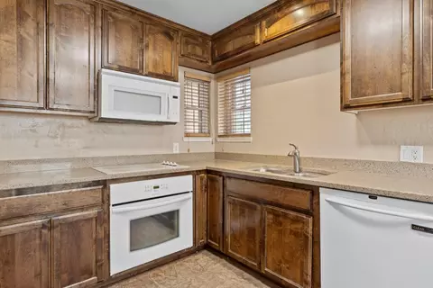 Kitchen - 2004 4th St, Ceres, CA 95307 photo 3 of 3