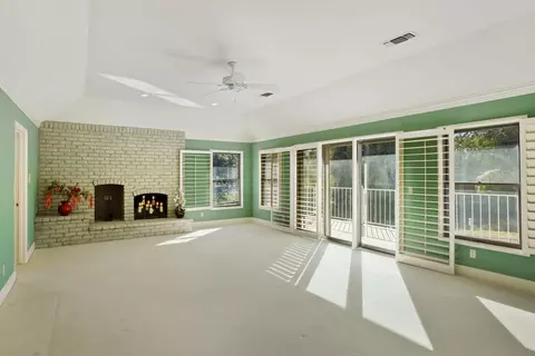 Living - 1351 Rivergate Dr, Lodi, CA 95240 photo 5 of 7