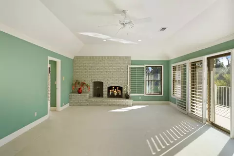 Living - 1351 Rivergate Dr, Lodi, CA 95240 photo 4 of 7