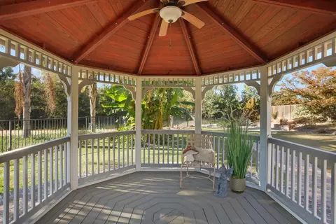 Exterior - 1351 Rivergate Dr, Lodi, CA 95240 photo 10 of 14