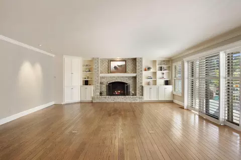 Living - 1351 Rivergate Dr, Lodi, CA 95240 photo 3 of 7