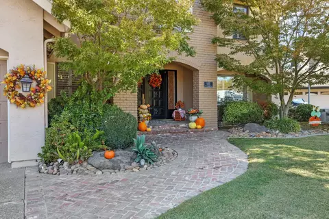 Exterior - 1351 Rivergate Dr, Lodi, CA 95240 photo 3 of 14